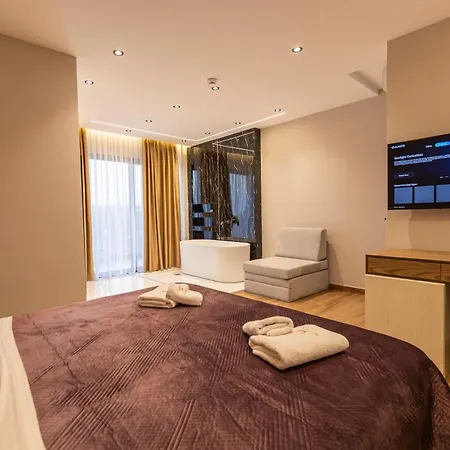 Diol 4* Ksamil