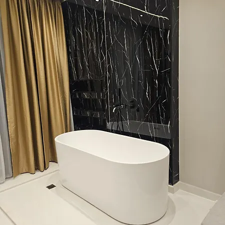 Diol Hotel 4*
